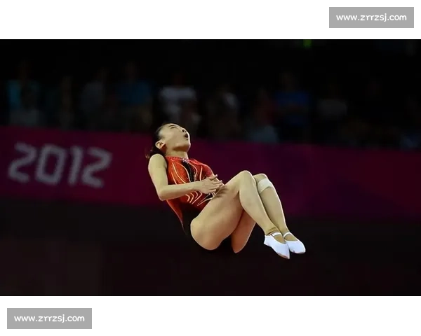 重温何雯娜赛场高光瞬间见证中国蹦床冠军的巅峰实力比赛视频全程解析